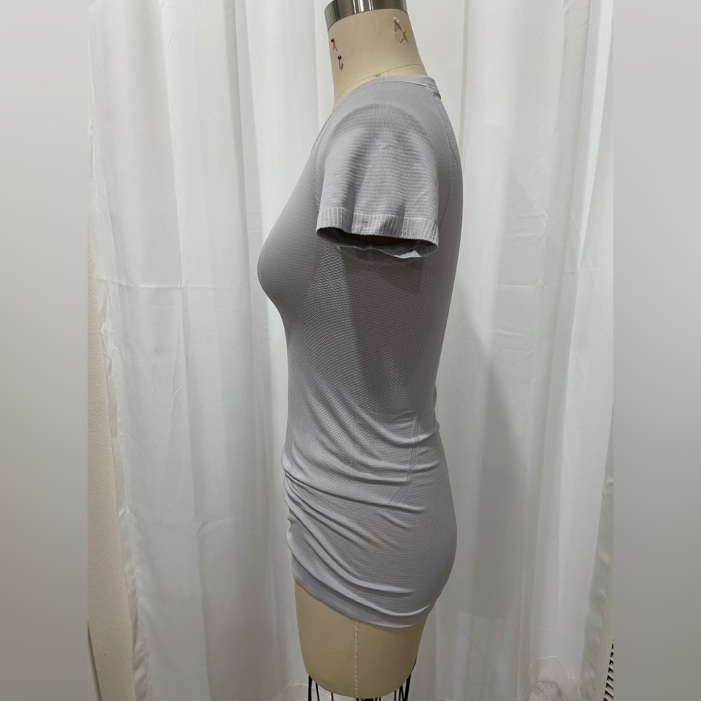 Lulu Lemon shirt